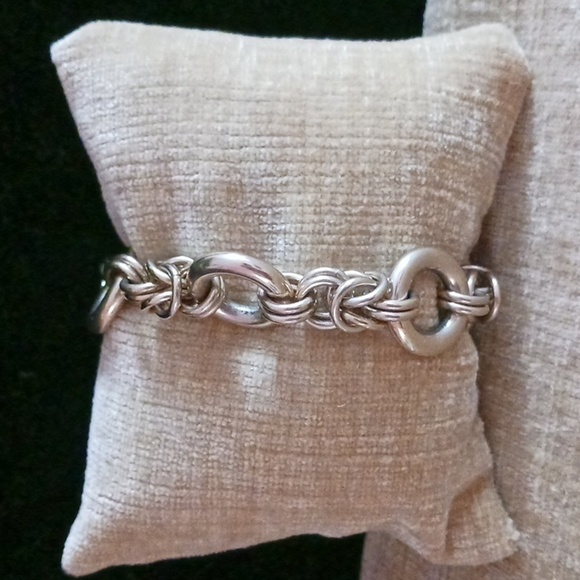 Ellen Tracy Gold Tone Chunky Bracelet - Picture 7 of 7